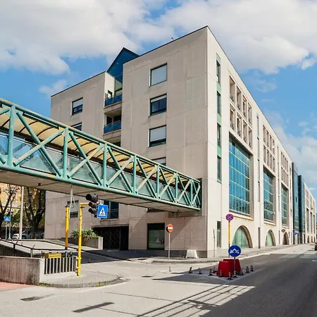 Guesthost - Casa Frida, With Balcony Φολίνιο