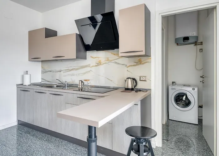 Guesthost - Casa Frida, With Balcony * Foligno