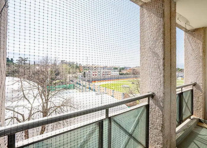 Guesthost - Casa Frida, With Balcony